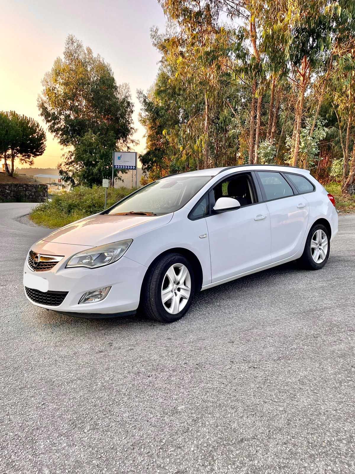 opel-astra-1-7-cdti-2011-diesel-1686cc