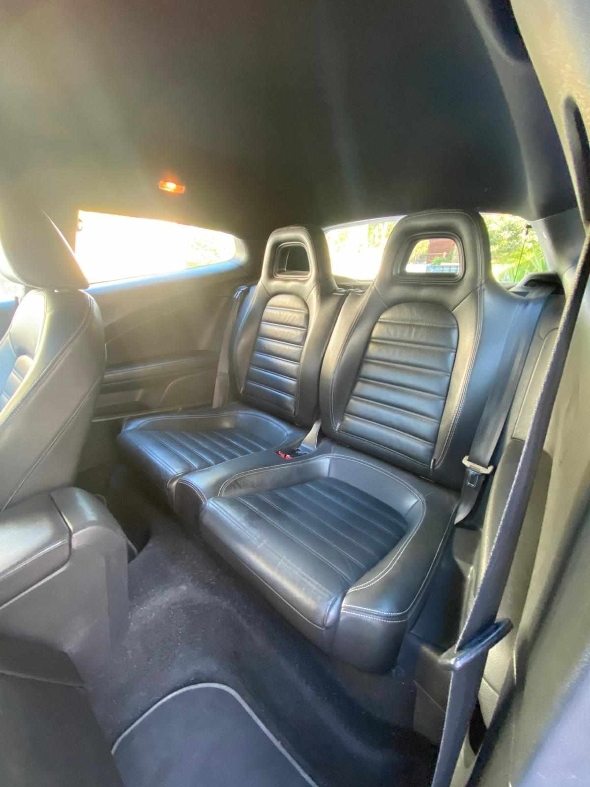 volkswagen-scirocco-2-0-tdi-2010-diesel-1968cc