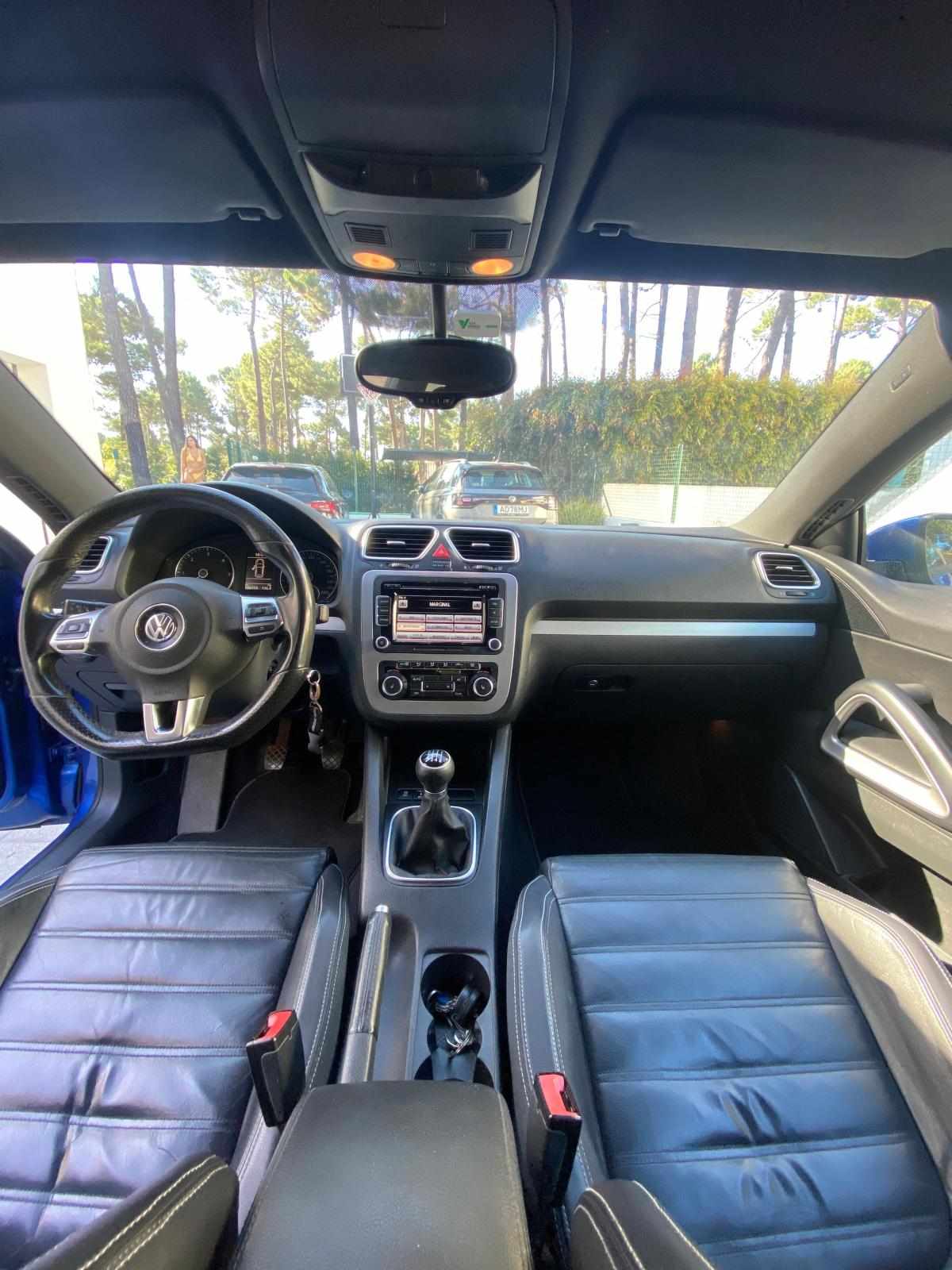 volkswagen-scirocco-2-0-tdi-2010-diesel-1968cc