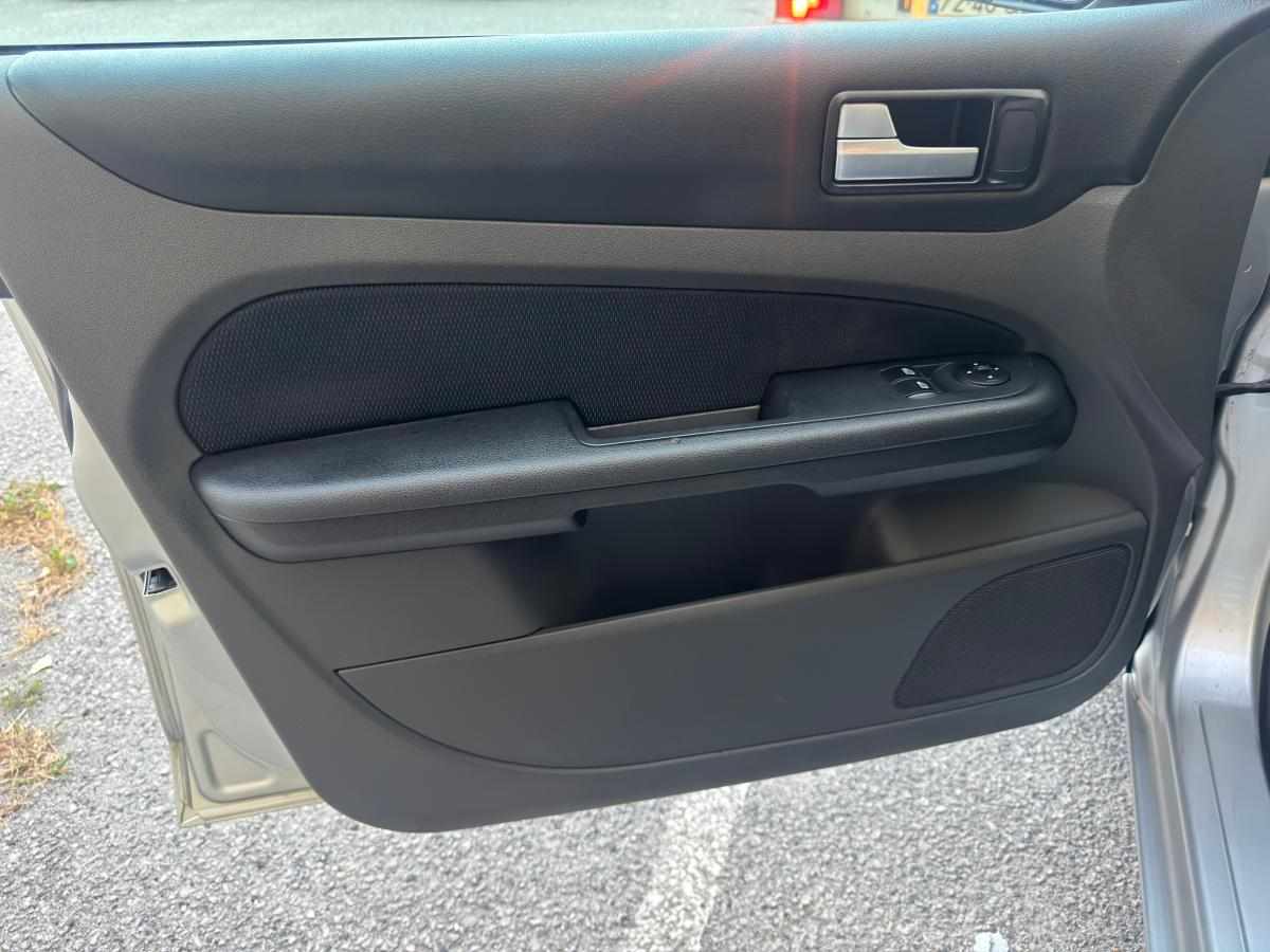 ford-focus-1-6-tdci-2007-diesel-1560cc