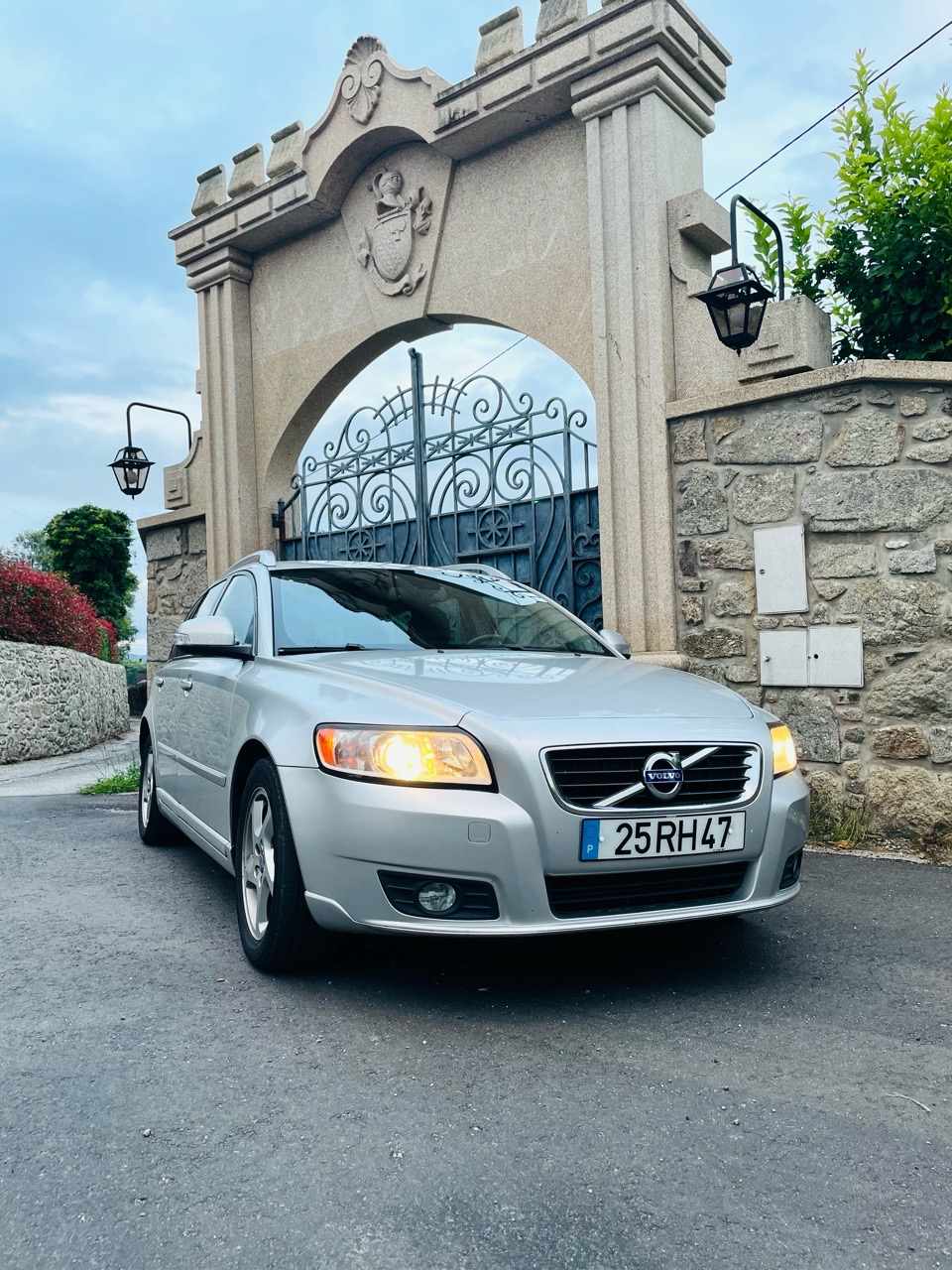 volvo-v50-1-6-drive-2012-diesel-1560cc