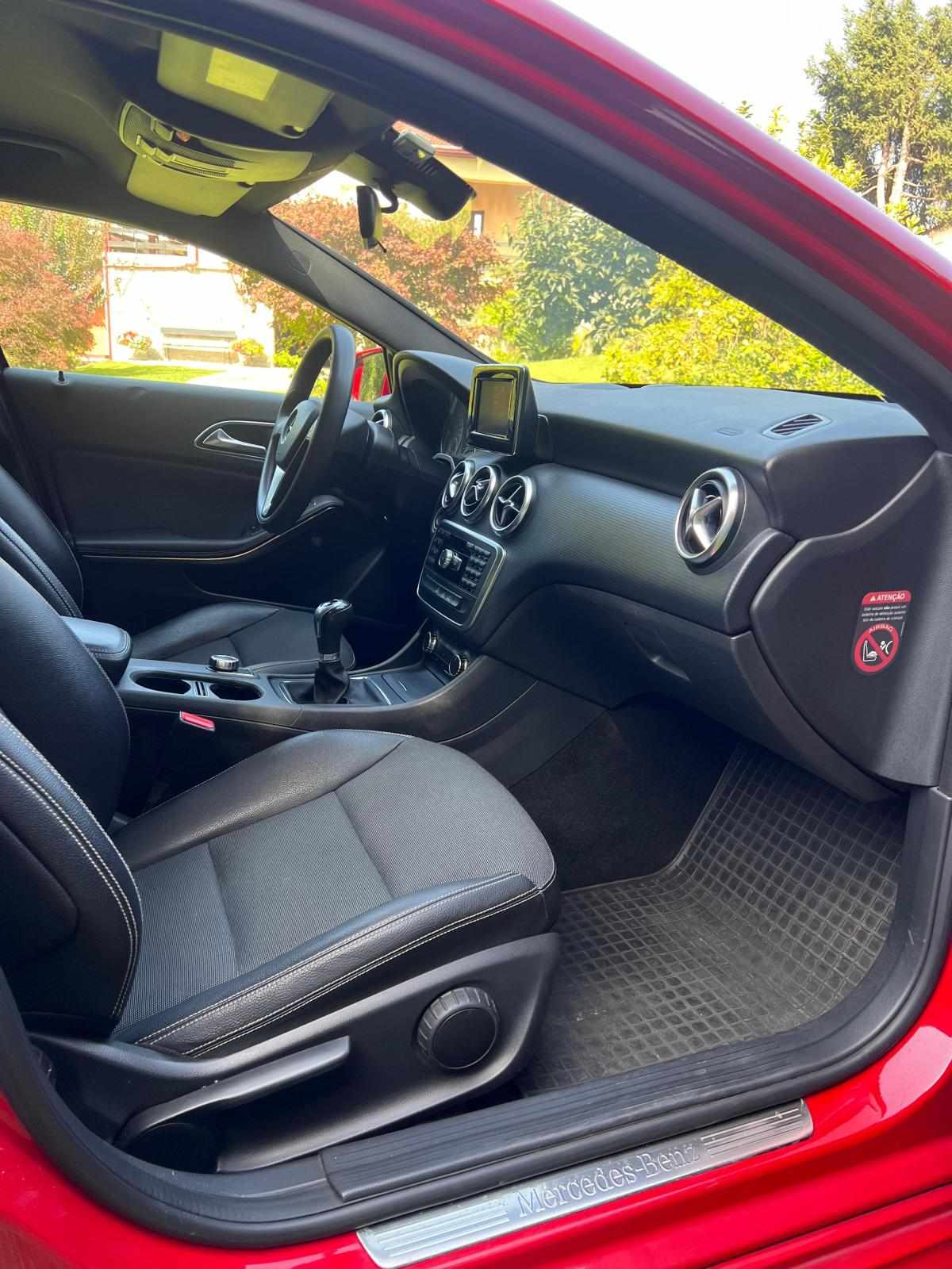 mercedes-benz-classe-a-a-160-cdi-2015-diesel-1461cc