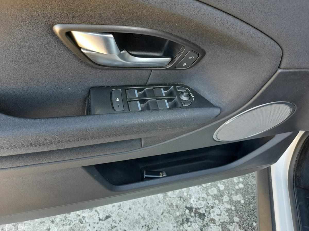 land-rover-range-rover-evoque-2-0-td4-2017-diesel-1999cc