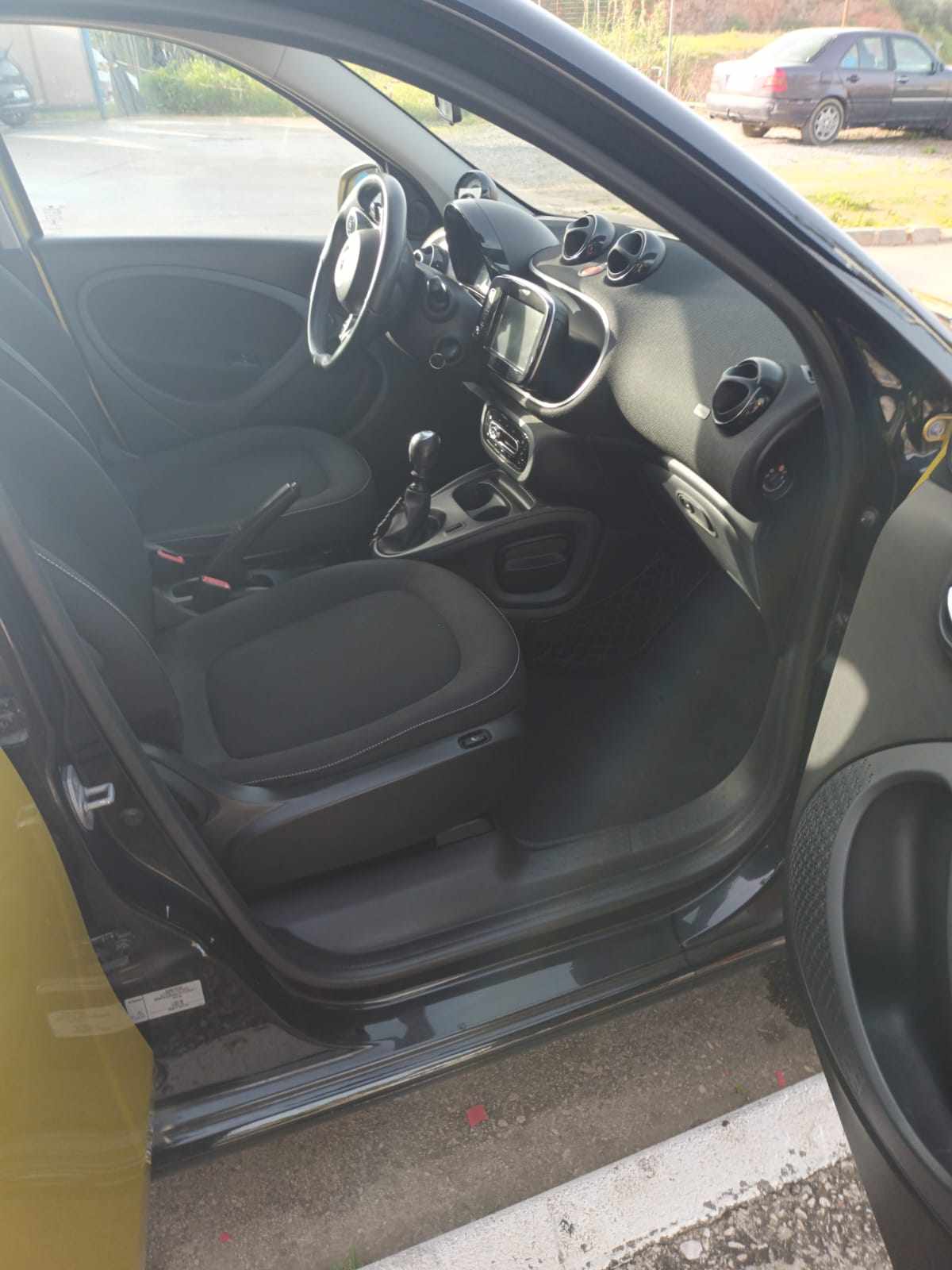 smart-forfour-0-9-2017-gasolina-898cc