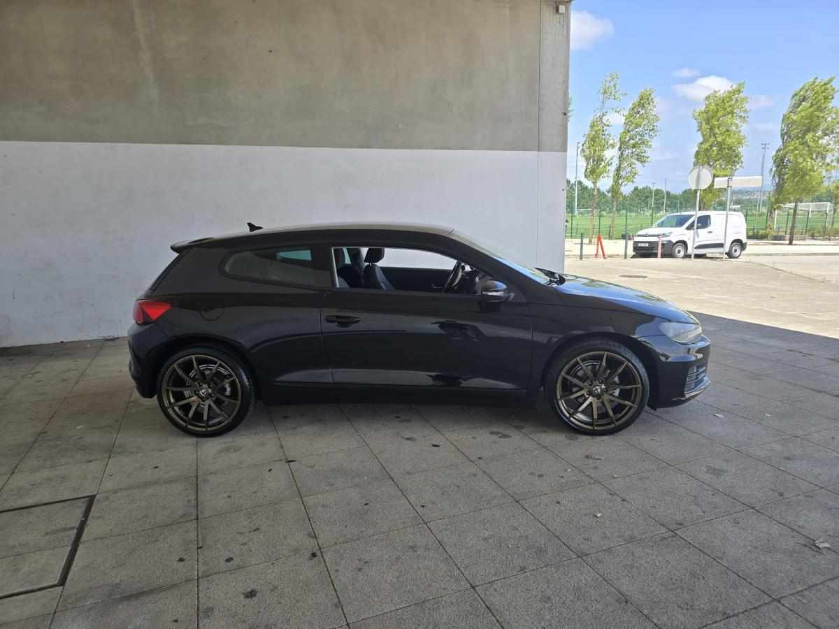 volkswagen-scirocco-2-0-tdi-2015-diesel-1968cc