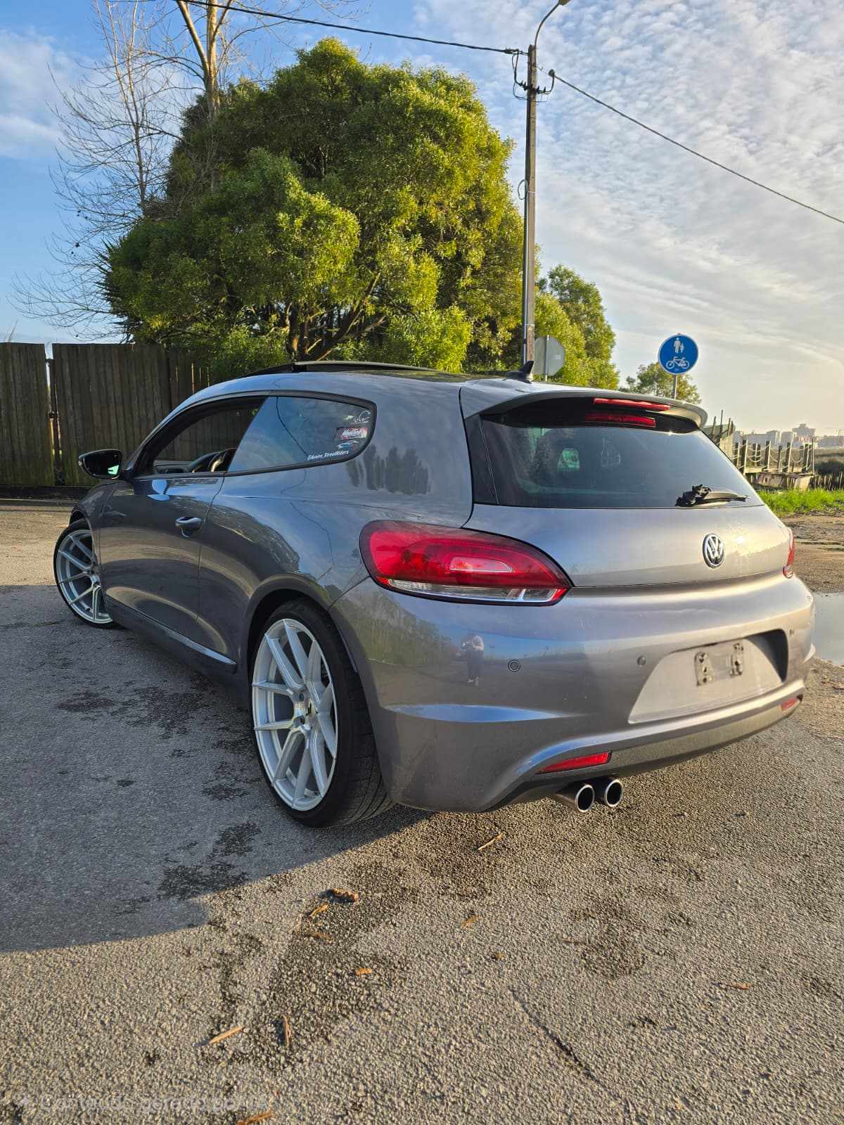 volkswagen-scirocco-2-0-tdi-2009-diesel-1968cc