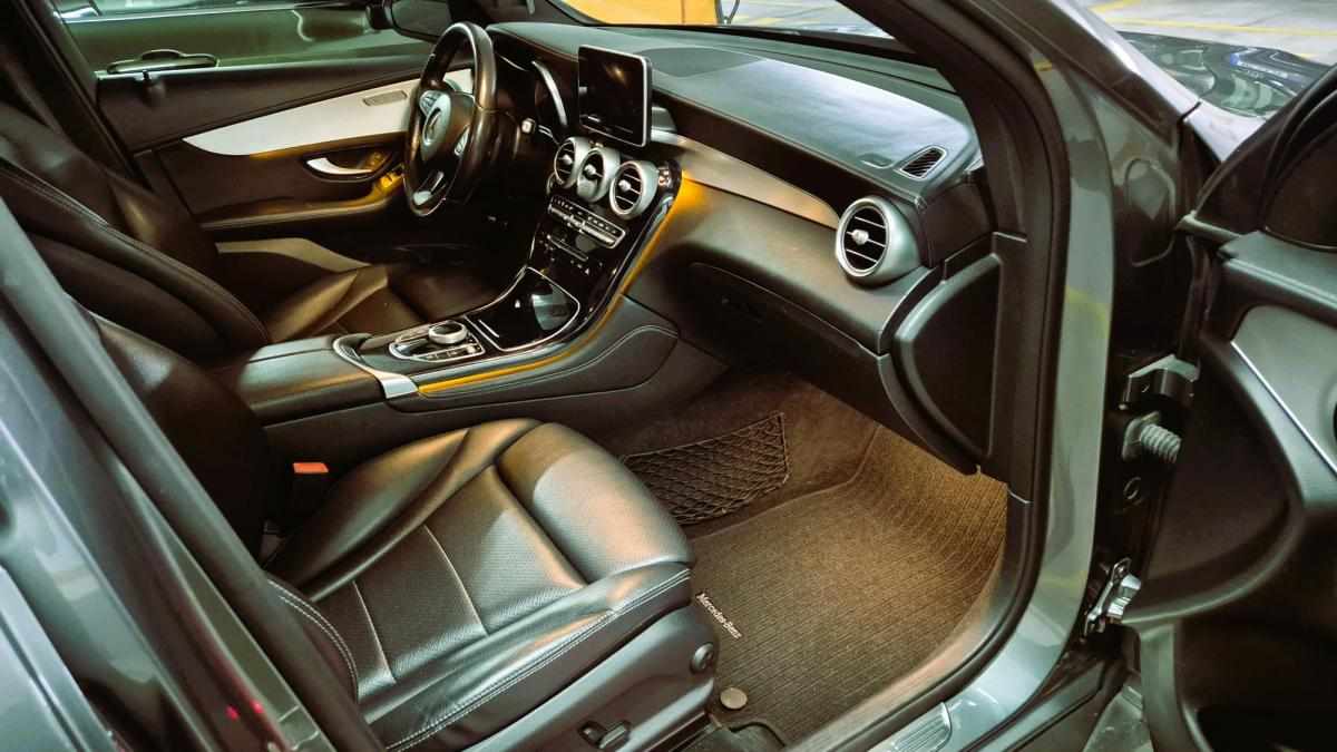 mercedes-benz-glc-250-d-4matic-2018-diesel-2143cc