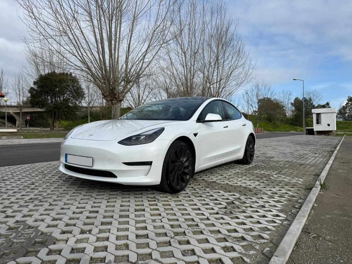 tesla-model-3-standard-range-2022-eletrico