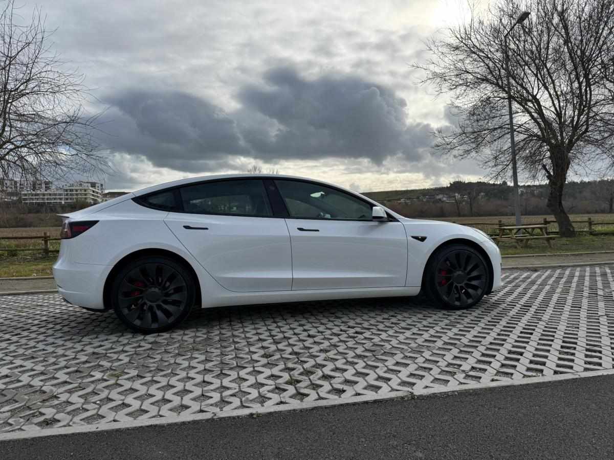 tesla-model-3-standard-range-2022-eletrico