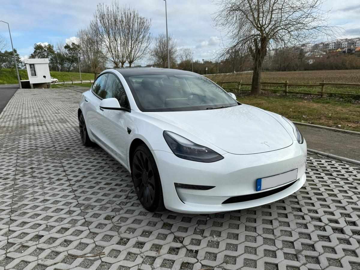 tesla-model-3-standard-range-2022-eletrico
