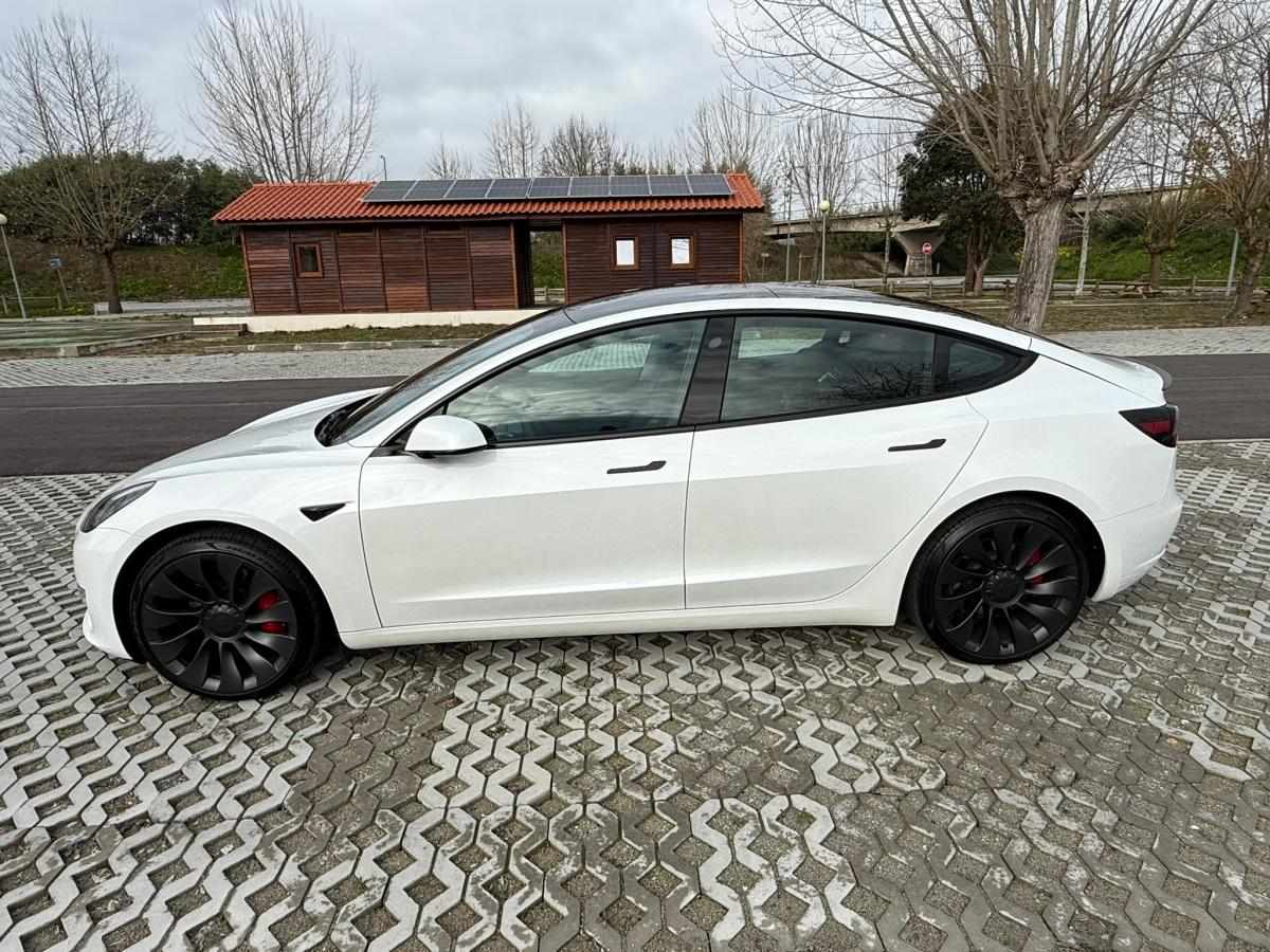 tesla-model-3-standard-range-2022-eletrico