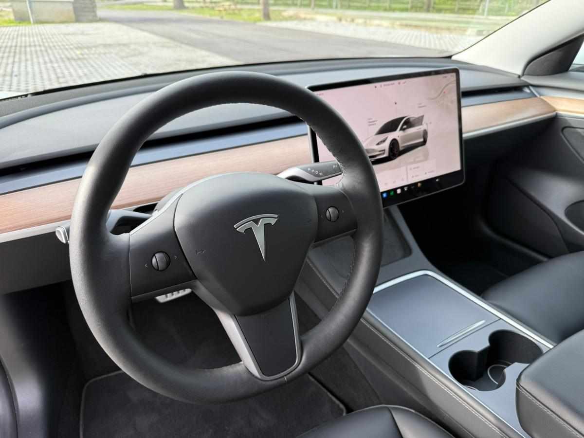 tesla-model-3-standard-range-2022-eletrico