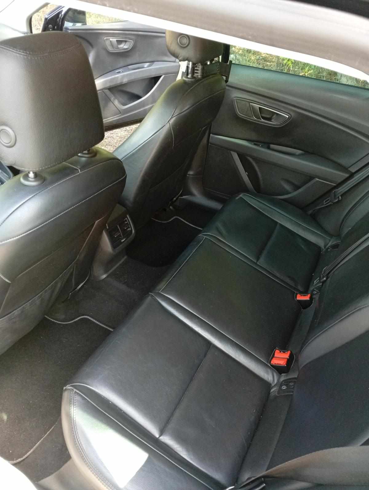 seat-leon-1-6-tdi-ecomotive-2015-diesel-1598cc