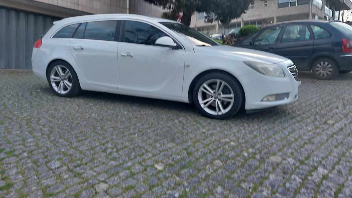 opel-insignia-2-0-cdti-2010-diesel-1956cc