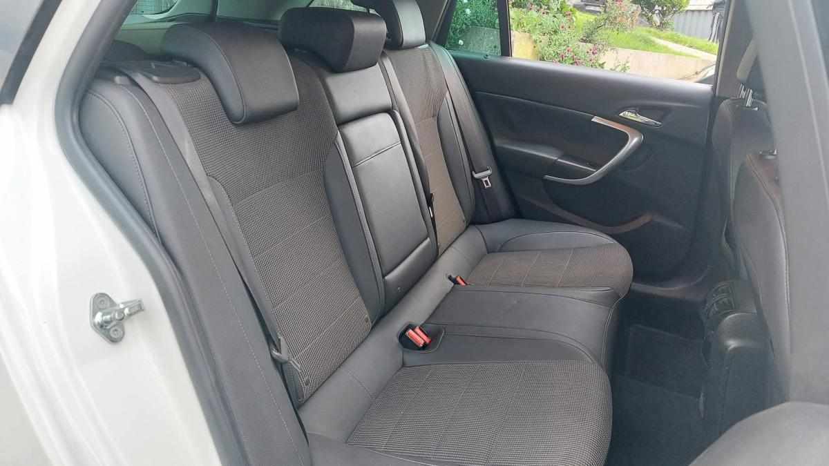 opel-insignia-2-0-cdti-2010-diesel-1956cc