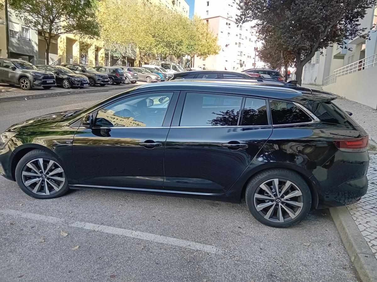 renault-megane-1-5-blue-dci-2021-diesel-1461cc