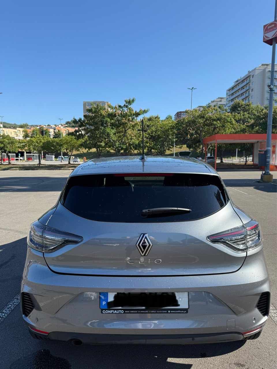 renault-clio-1-0-tce-2024-gasolina-999cc