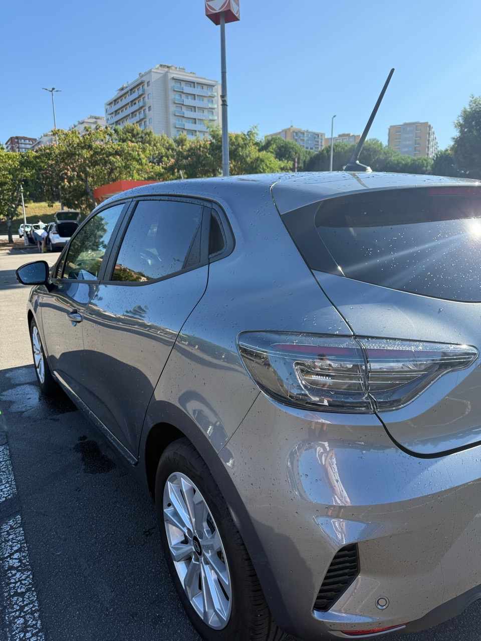 renault-clio-1-0-tce-2024-gasolina-999cc