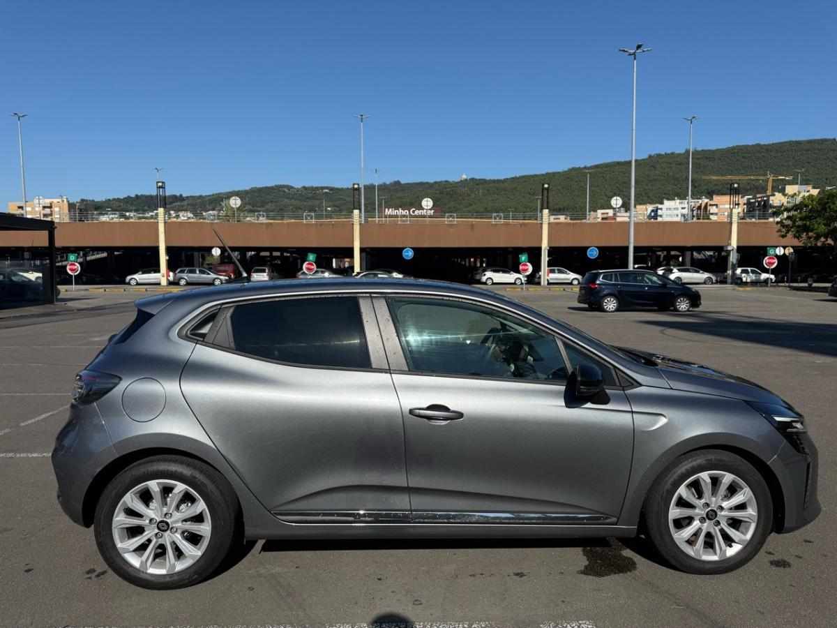 renault-clio-1-0-tce-2024-gasolina-999cc
