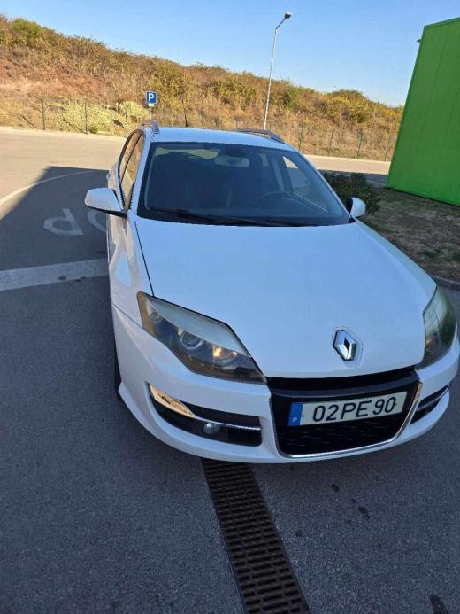 renault-laguna-1-5-dci-eco2-2012-diesel-1461cc