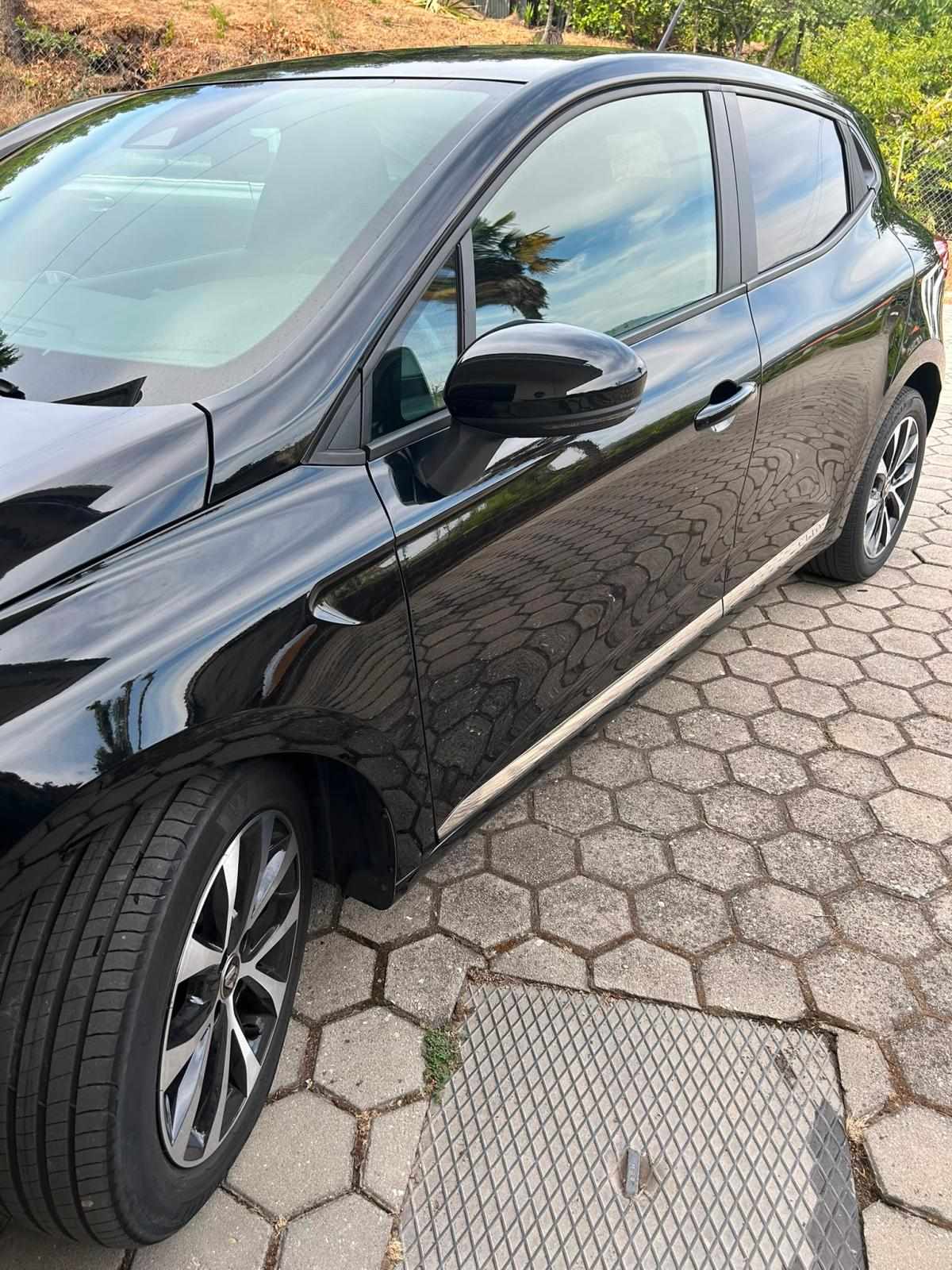 renault-clio-1-5-blue-dci-2020-diesel-1461cc