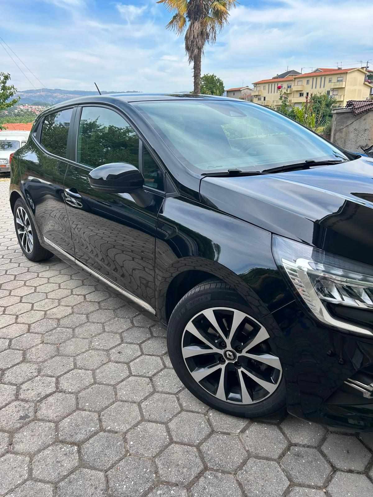 renault-clio-1-5-blue-dci-2020-diesel-1461cc