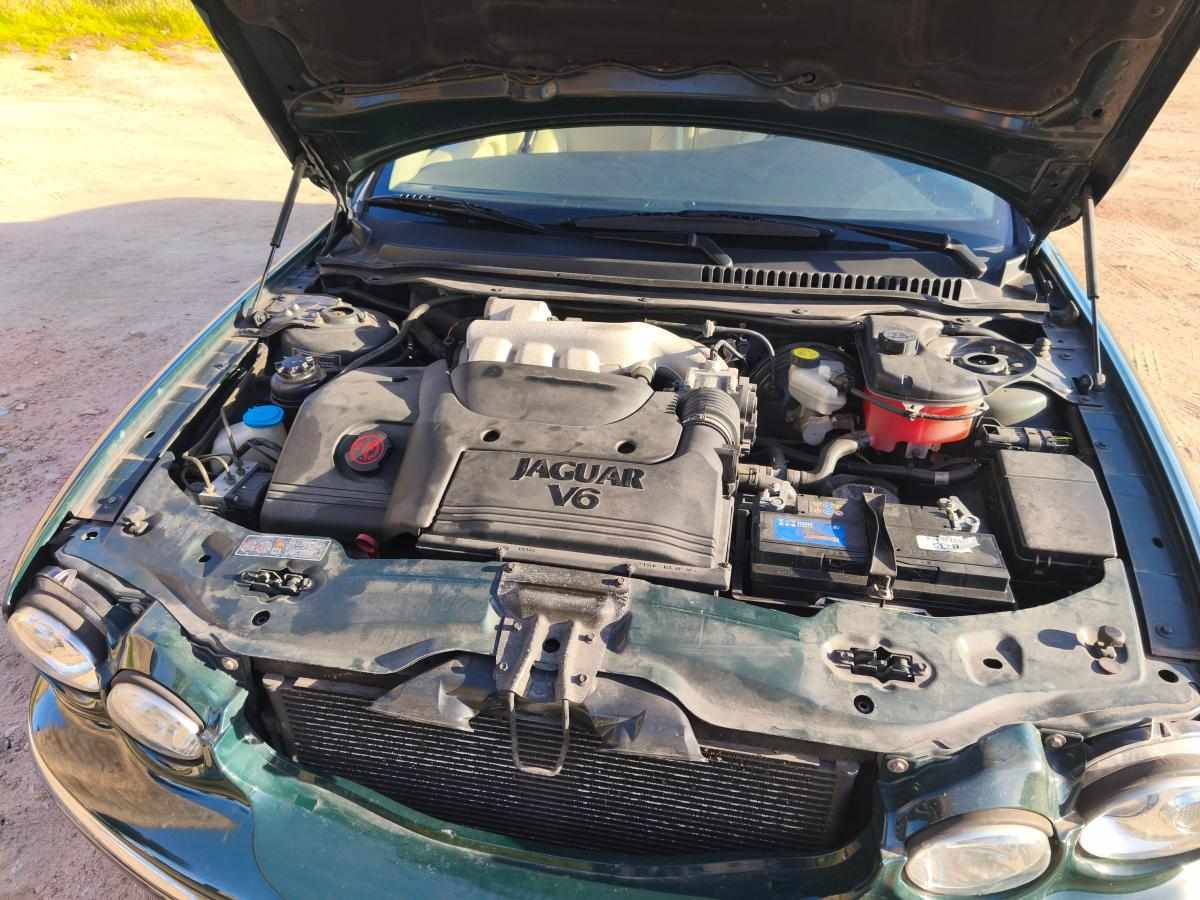 jaguar-x-type-2-5-v6-4x4-2002-gasolina-2495cc