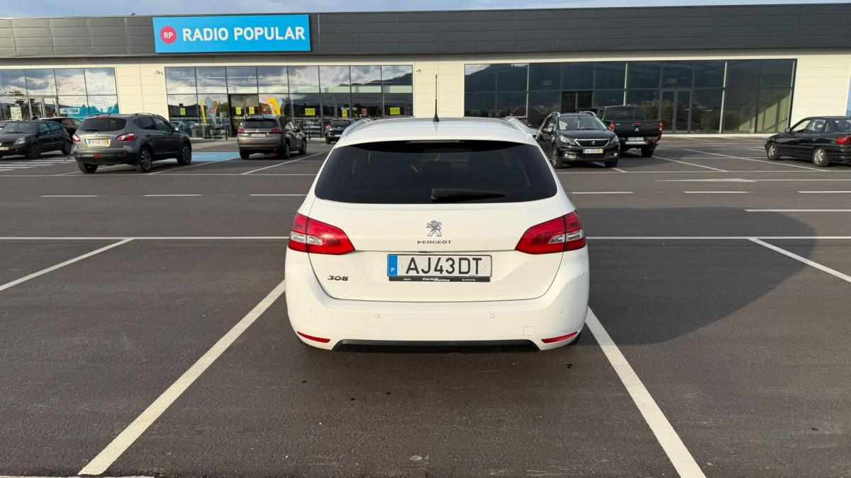 peugeot-308-1-5-bluehdi-2021-diesel-1499cc