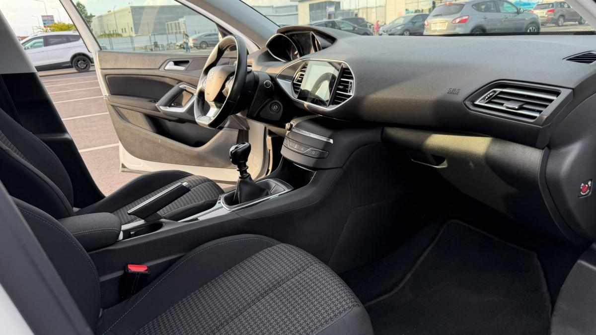 peugeot-308-1-5-bluehdi-2021-diesel-1499cc