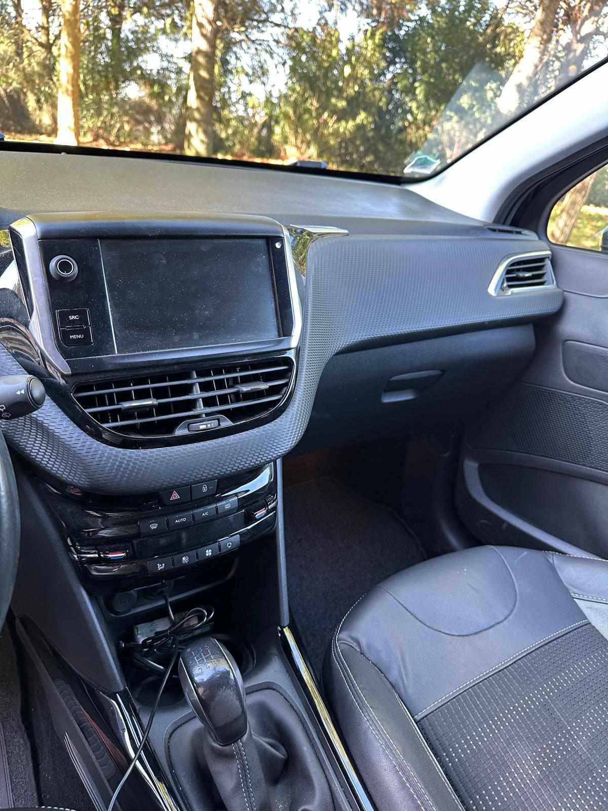 peugeot-2008-1-2-e-thp-2015-gasolina-1198cc