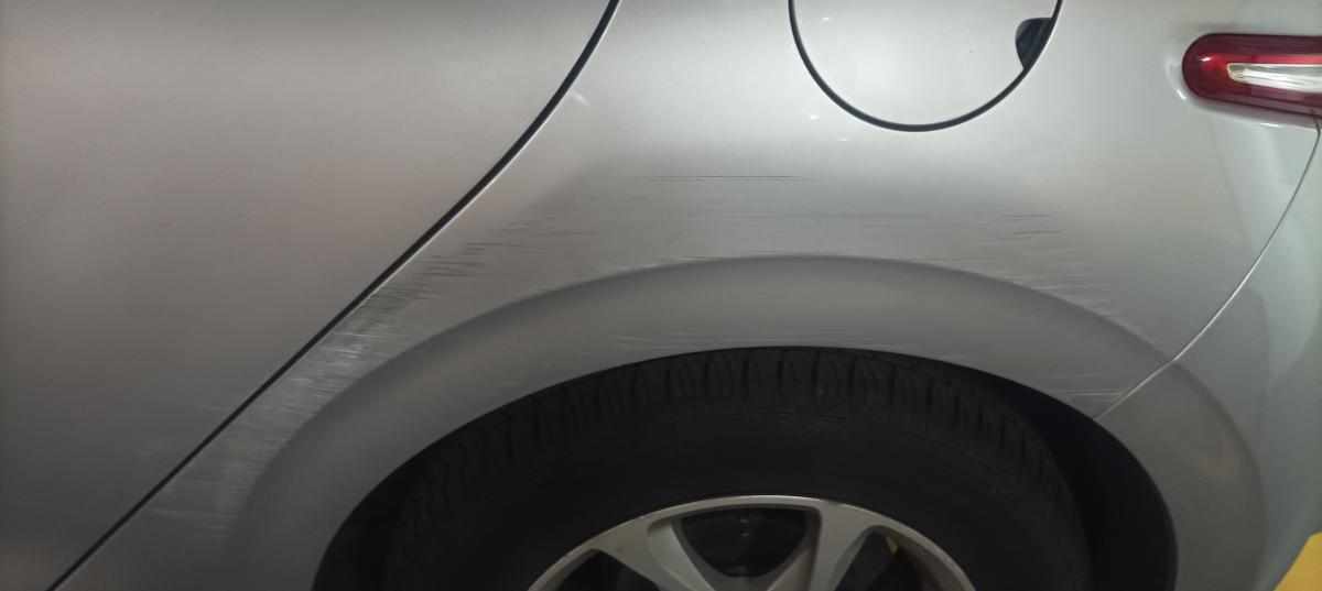 peugeot-208-1-2-vti-2015-gasolina-1199cc