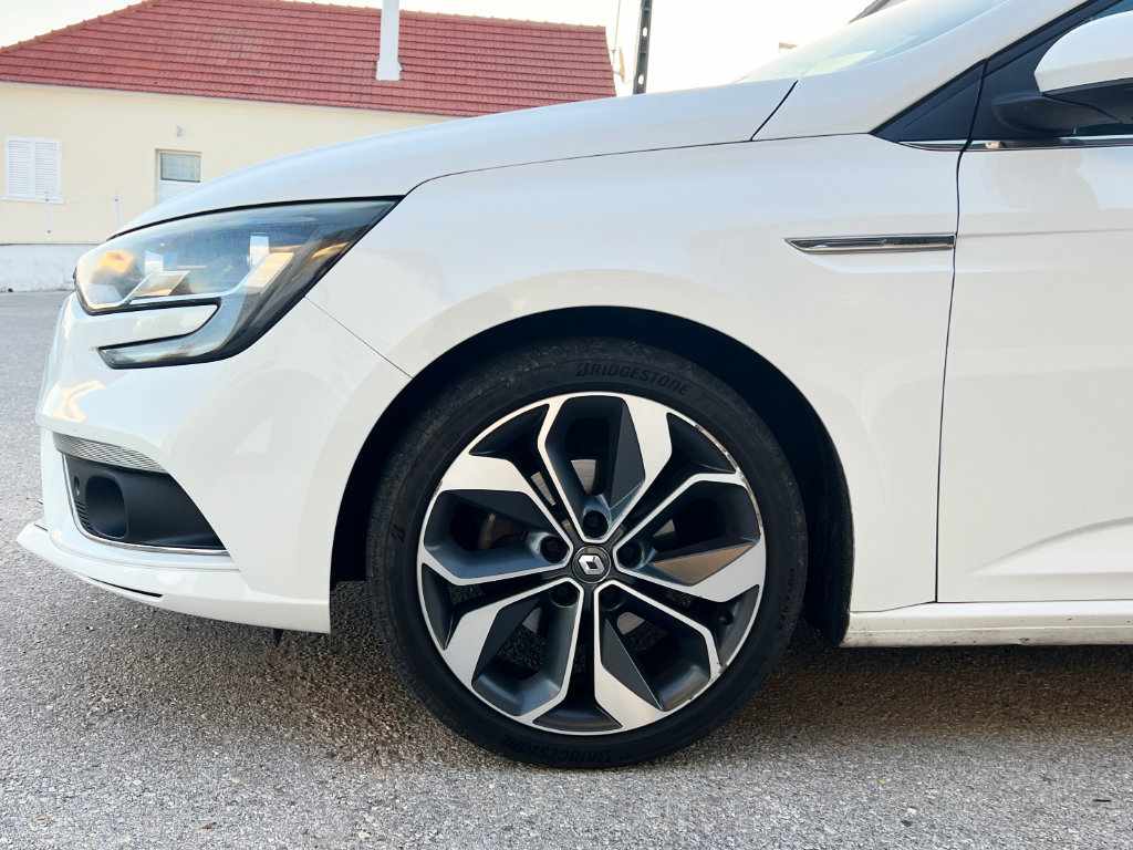 renault-megane-1-5-dci-eco2-2017-diesel-1461cc