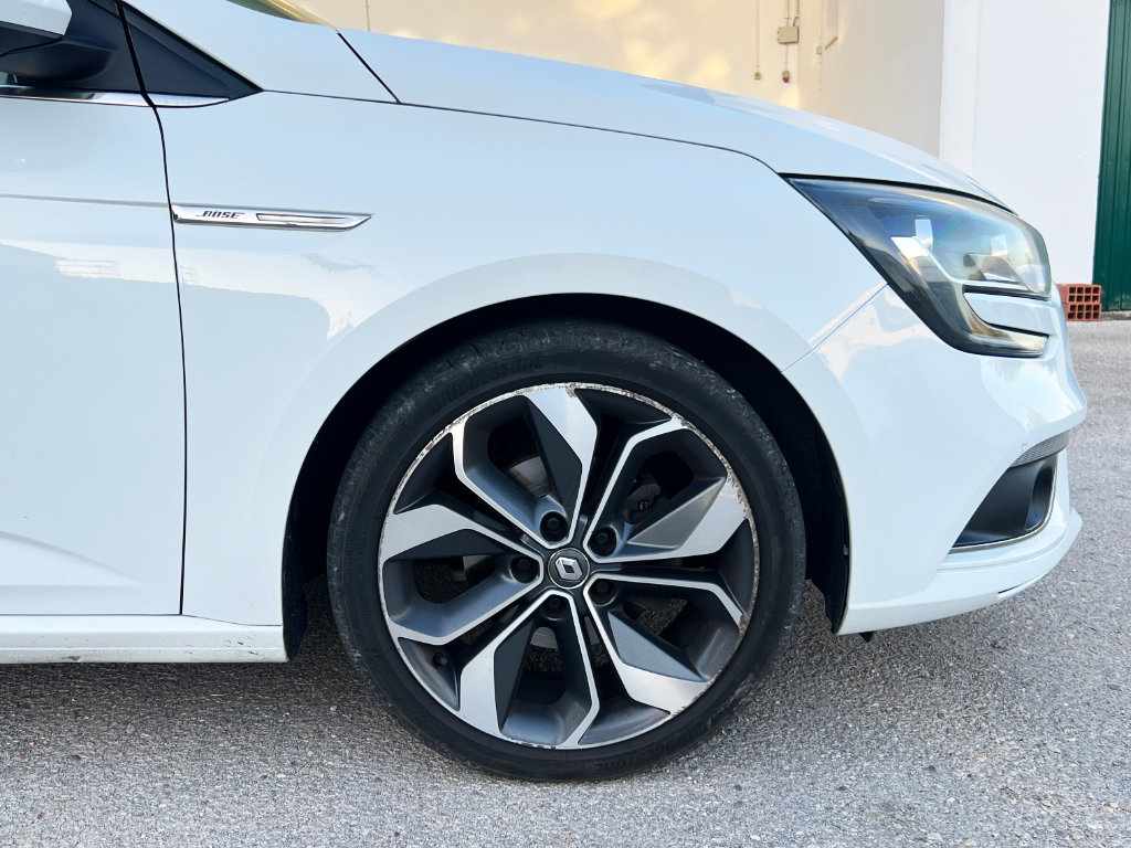 renault-megane-1-5-dci-eco2-2017-diesel-1461cc