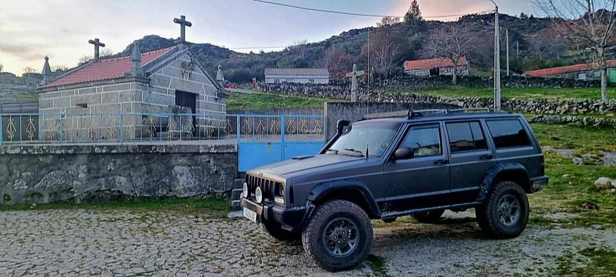 jeep-cherokee-2-5-4x4-1997-diesel-2499cc