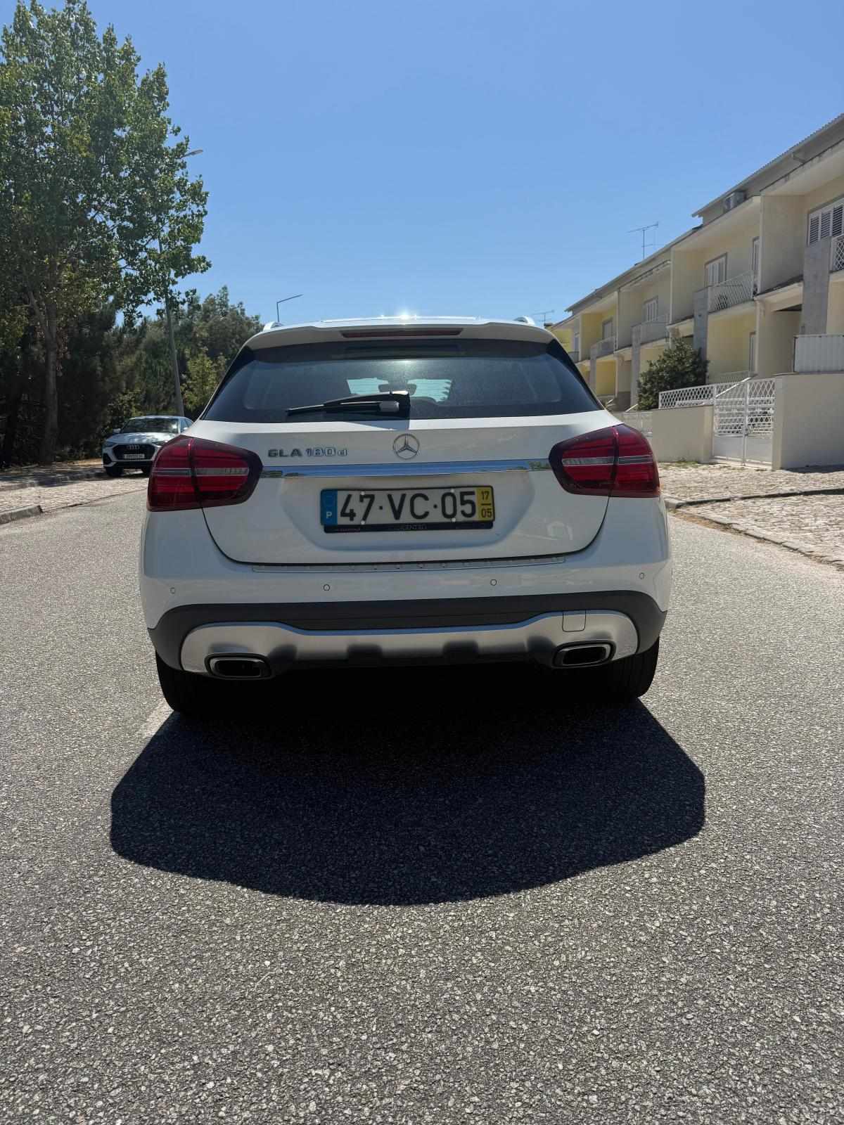 mercedes-benz-gla-180-cdi-2017-diesel-1461cc