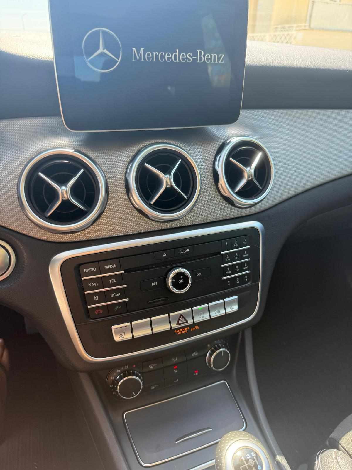 mercedes-benz-gla-180-cdi-2017-diesel-1461cc