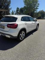 mercedes-benz-gla-180-cdi-2017-diesel-1461cc