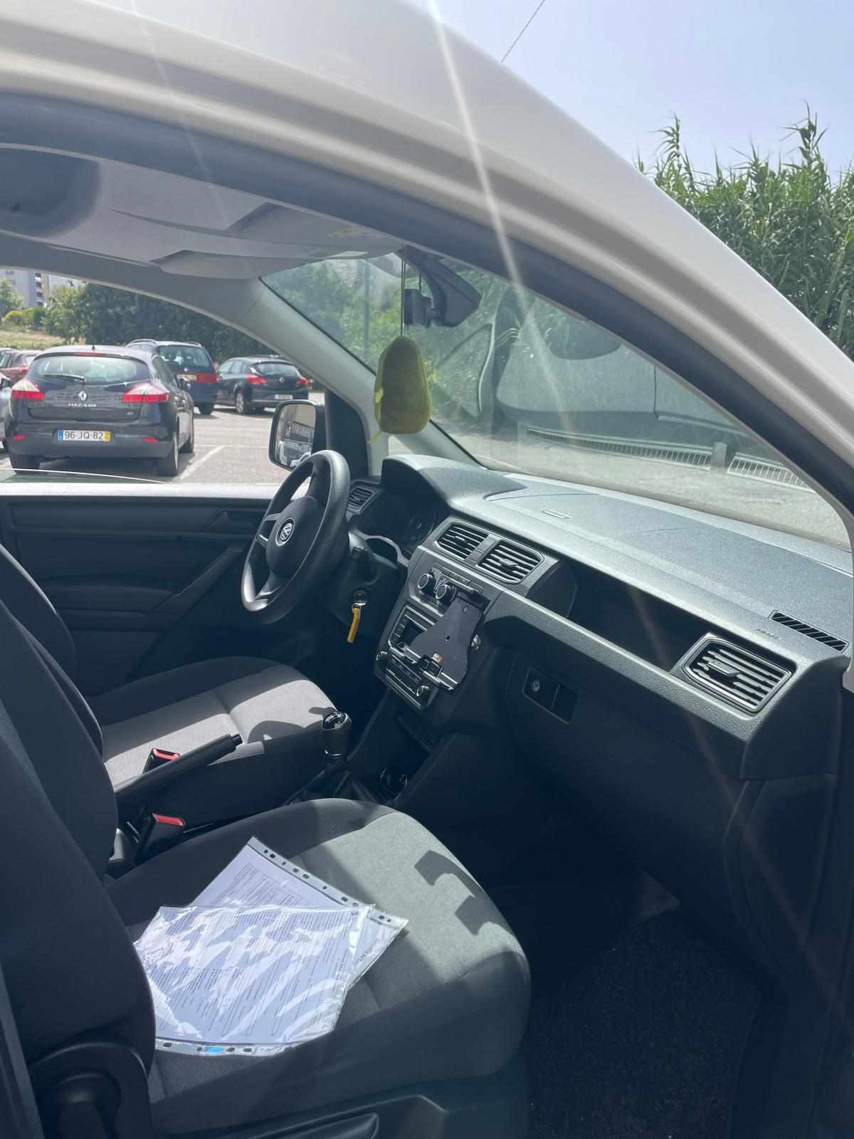 volkswagen-caddy-1-4-tgi-gnc-2019-gpl-1395cc