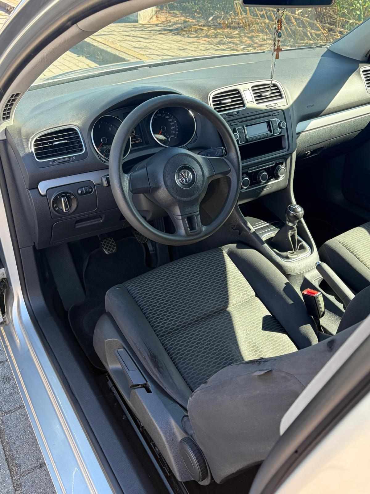 volkswagen-golf-1-6-tdi-2009-diesel-1598cc