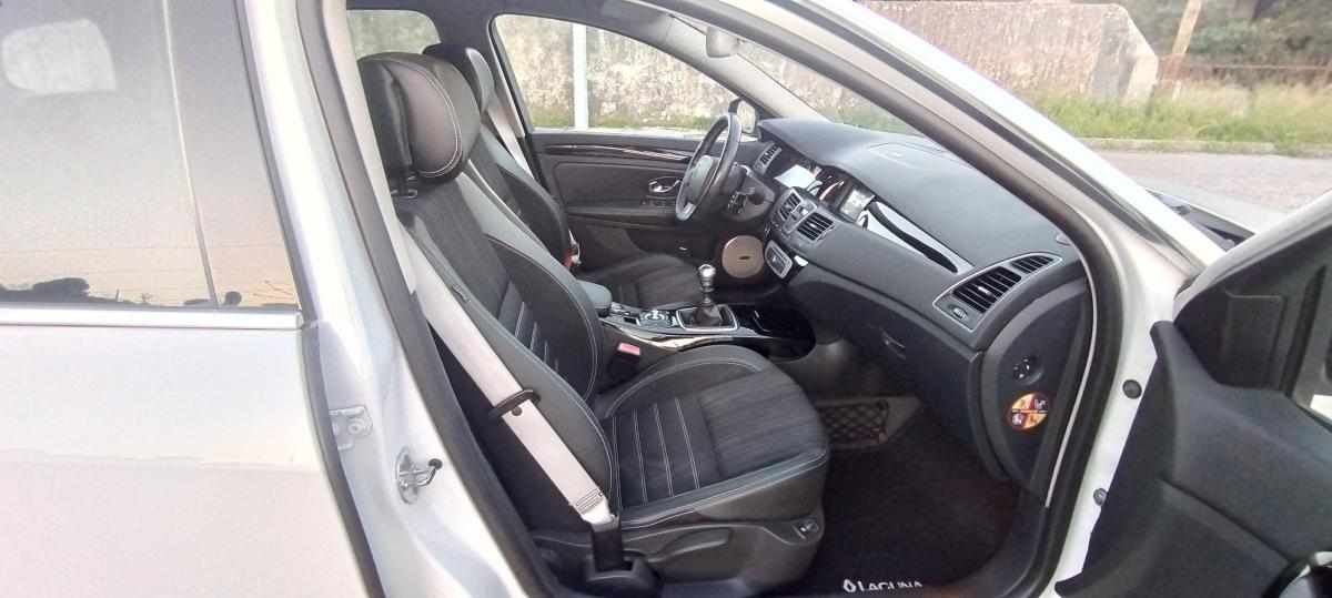 renault-laguna-1-5-dci-eco2-2014-diesel-1461cc