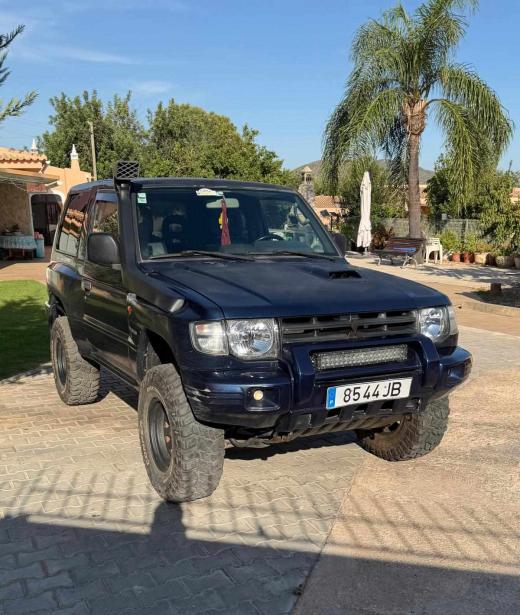 mitsubishi-pajero-2-8-td-awd-1997-diesel-2835cc