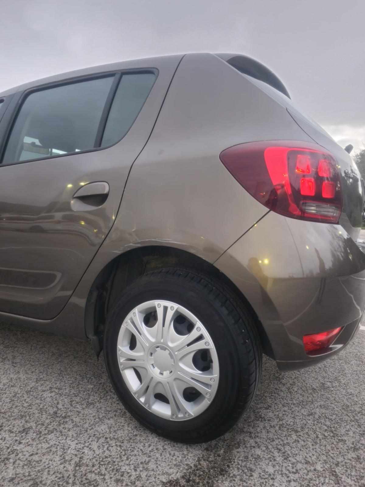 dacia-sandero-0-9-tce-2017-gasolina-898cc