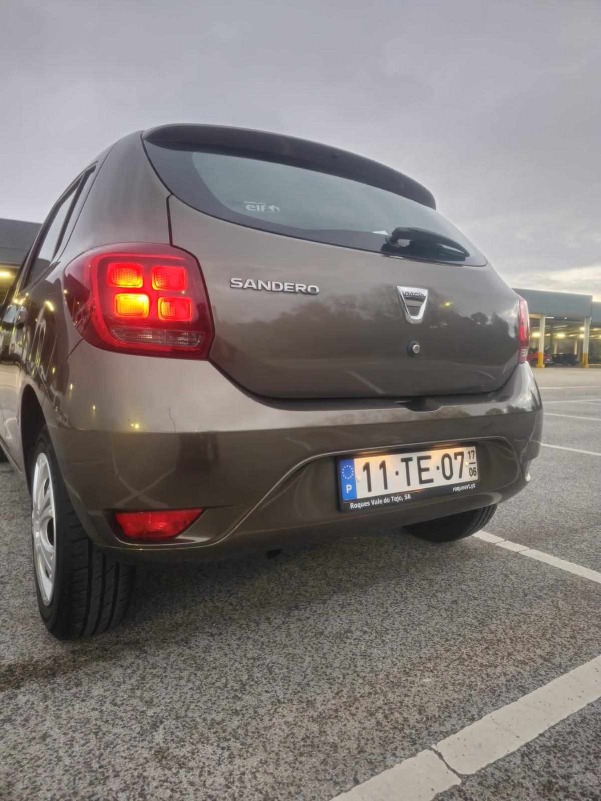 dacia-sandero-0-9-tce-2017-gasolina-898cc