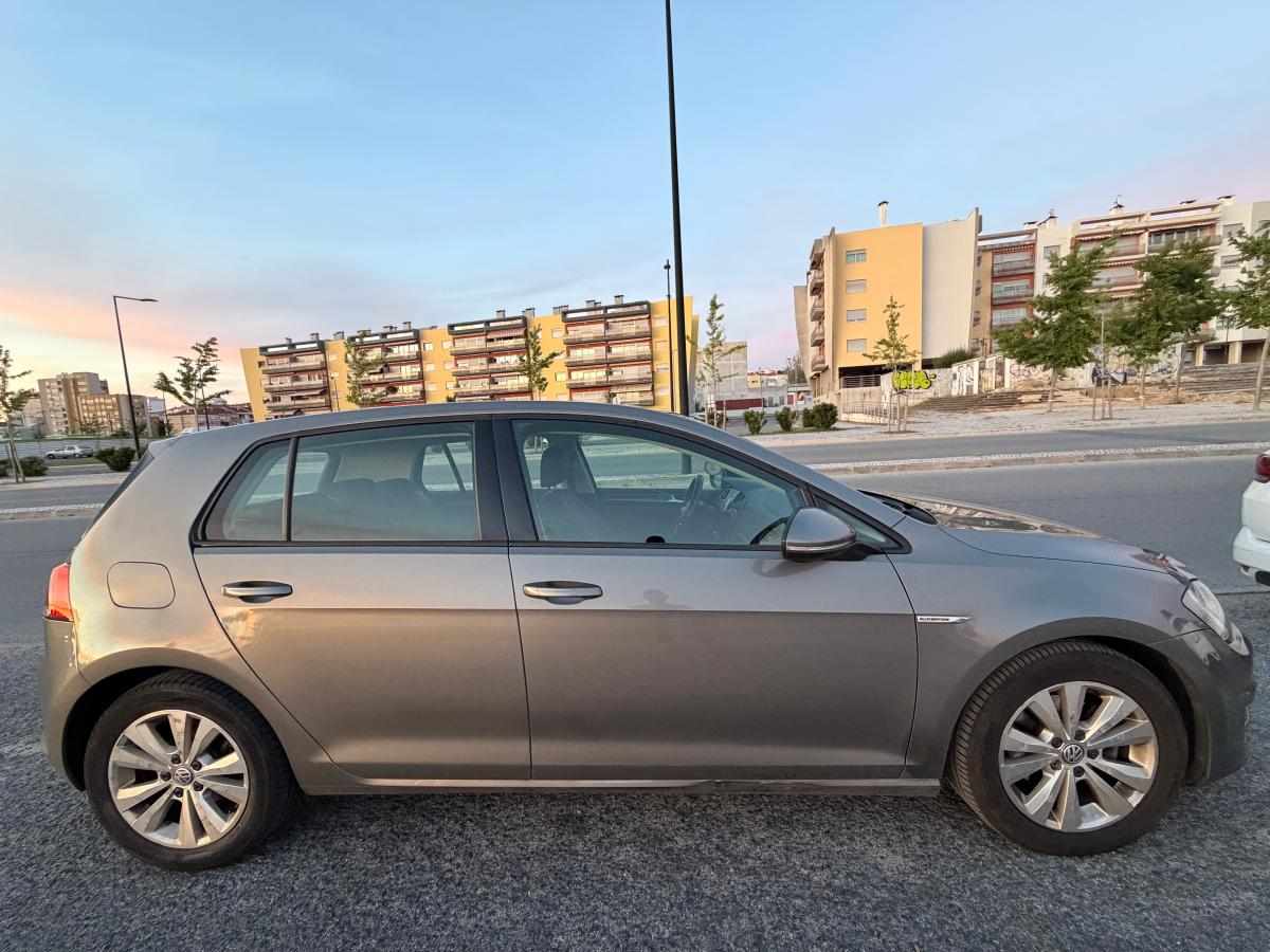 volkswagen-golf-1-6-tdi-bluemotion-2014-diesel-1598cc
