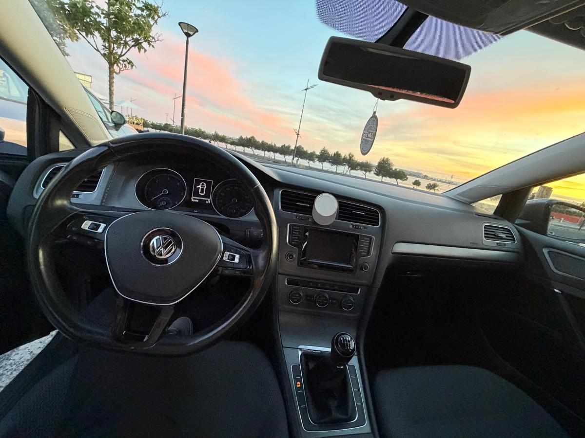 volkswagen-golf-1-6-tdi-bluemotion-2014-diesel-1598cc