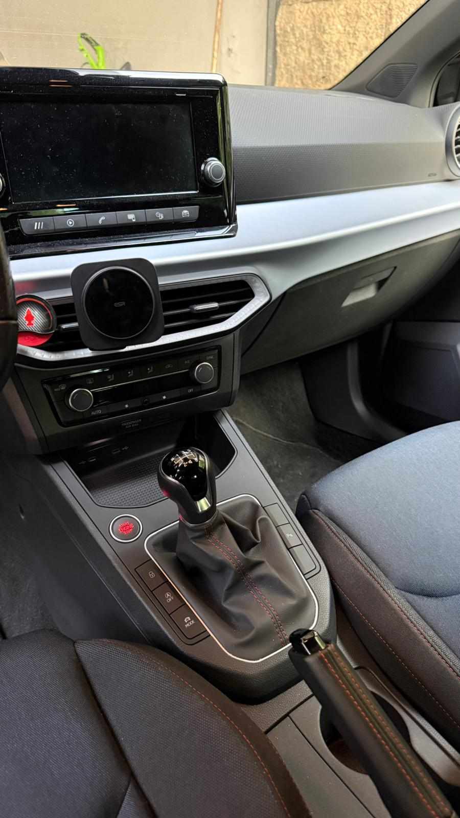 seat-ibiza-1-0-ecotsi-2023-gasolina-999cc