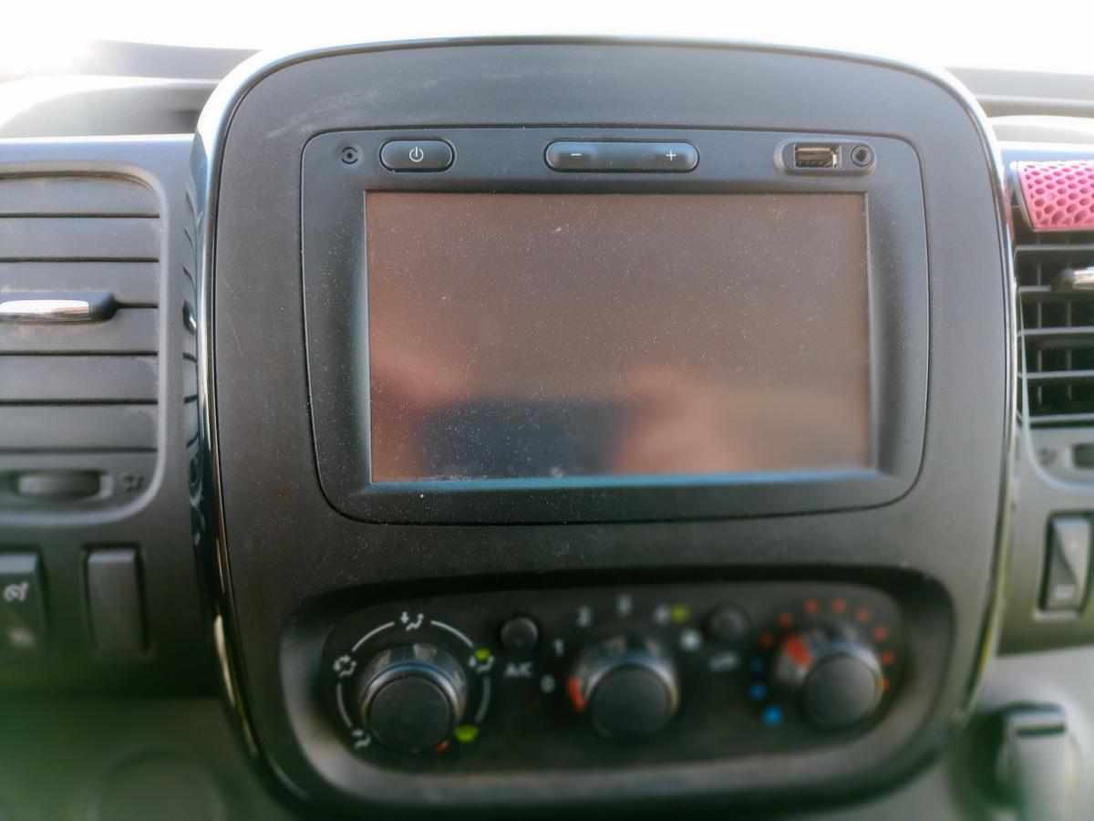 opel-vivaro-1-6-121cv-2018-diesel-1598cc