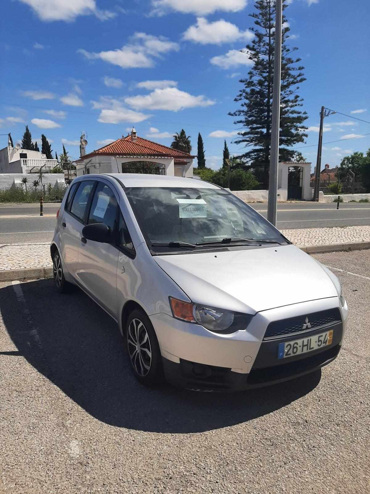 mitsubishi-colt-1-1-mpi-2009-gasolina-1124cc