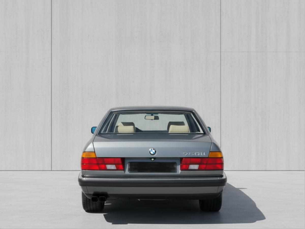 bmw-serie-7-750il-1989-gasolina-4988cc