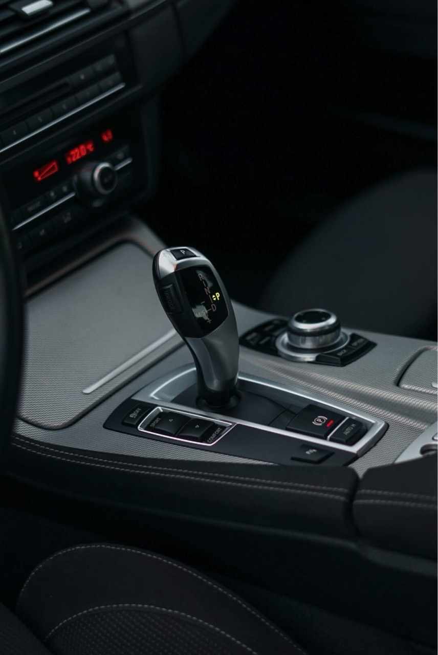 bmw-serie-5-520d-2014-diesel-1995cc